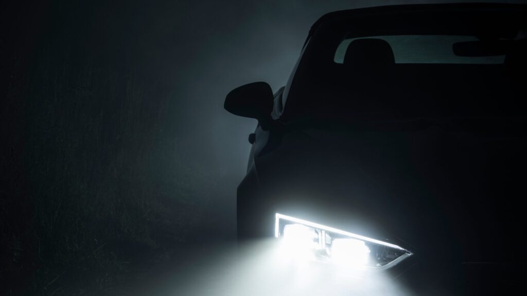 ¿Cómo la Iluminación LED Mejora tu Experiencia de Conducción?